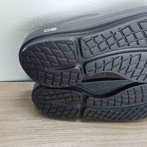 OOFOS OOcloog Womens Size 11 Mens size 9 Luxe Black Recovery Comfort Mule Clogs - Picture 6 of 7